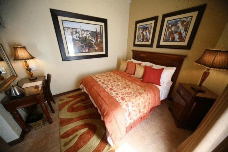 Le Cozmo Guesthouse Johannesburg Exterior foto